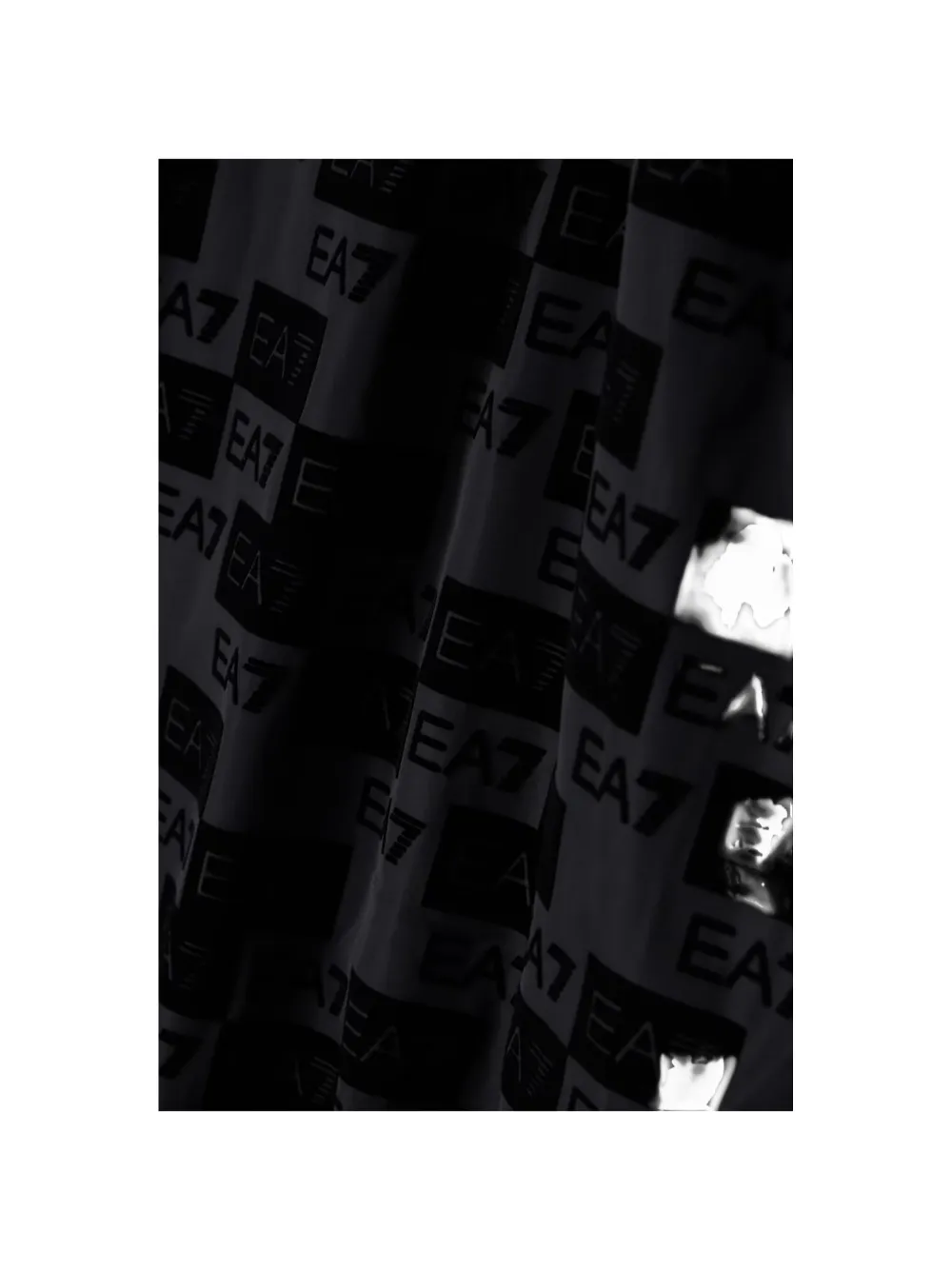 Ea7 Emporio Armani logo-print high-neck jacket Zwart