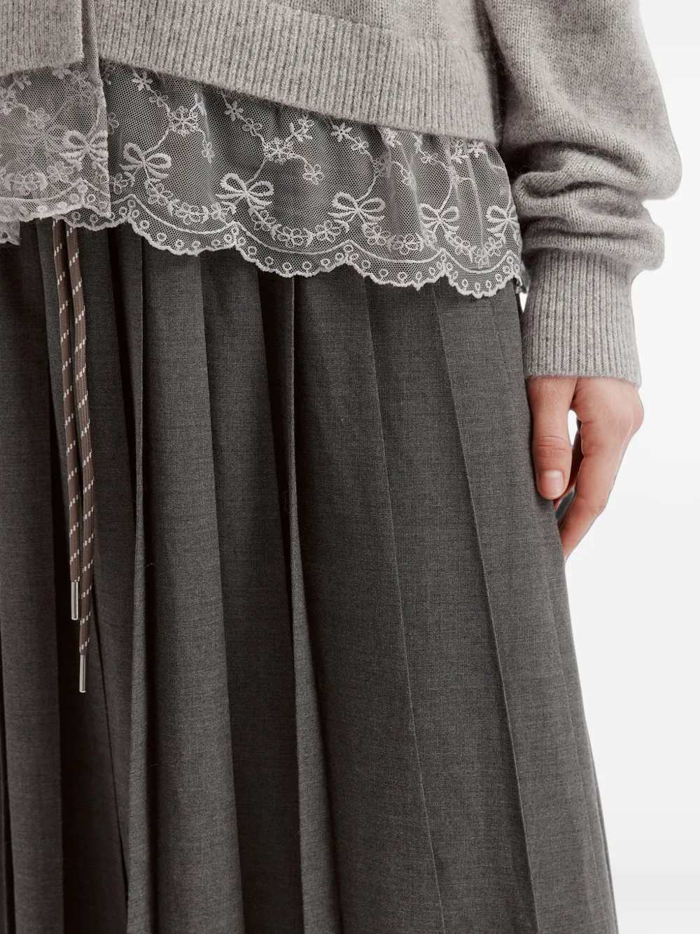 tout a coup drawstring-waist pleated midi skirt Grijs