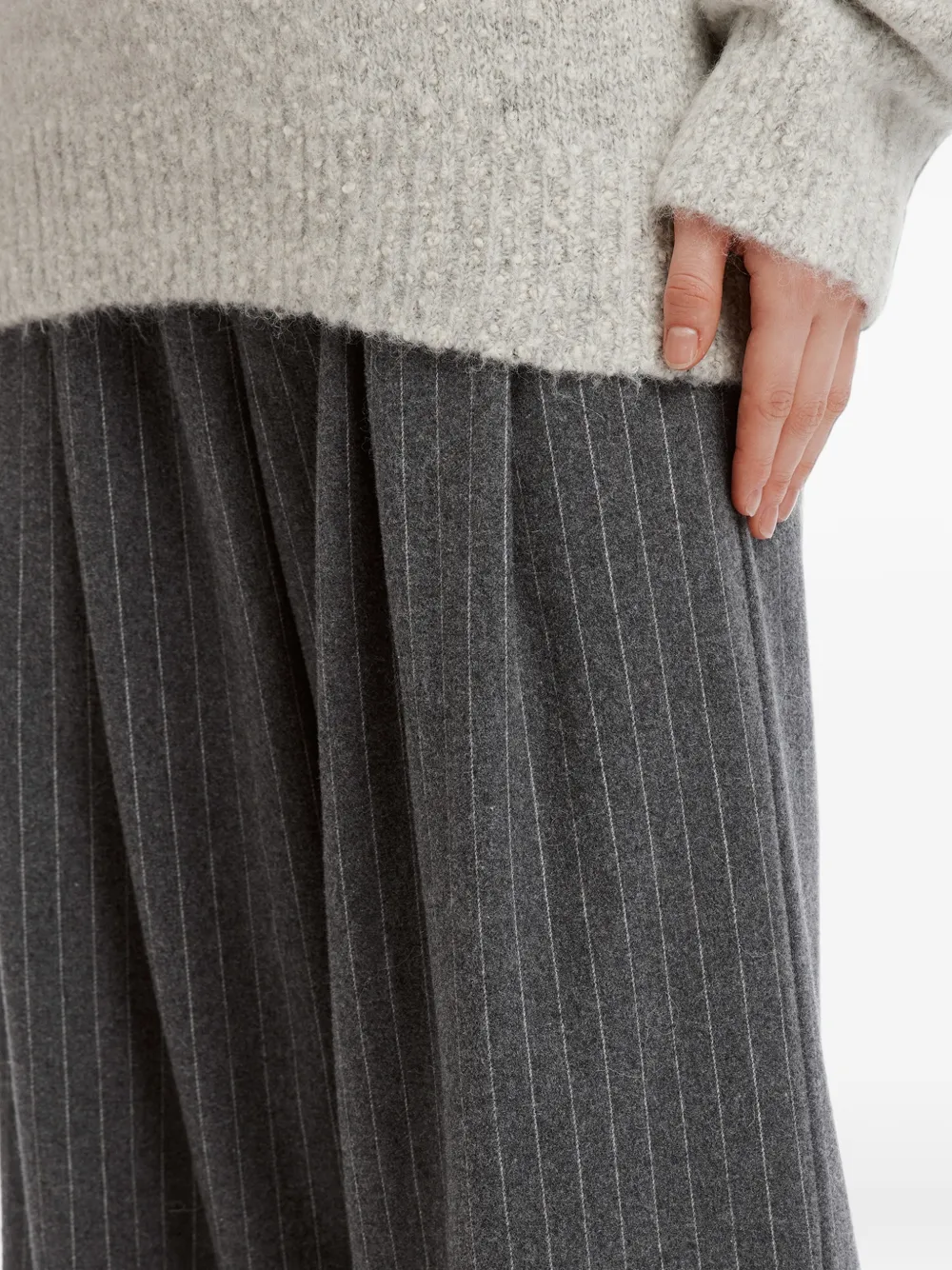 b+ab Broek met krijtstreep Grijs