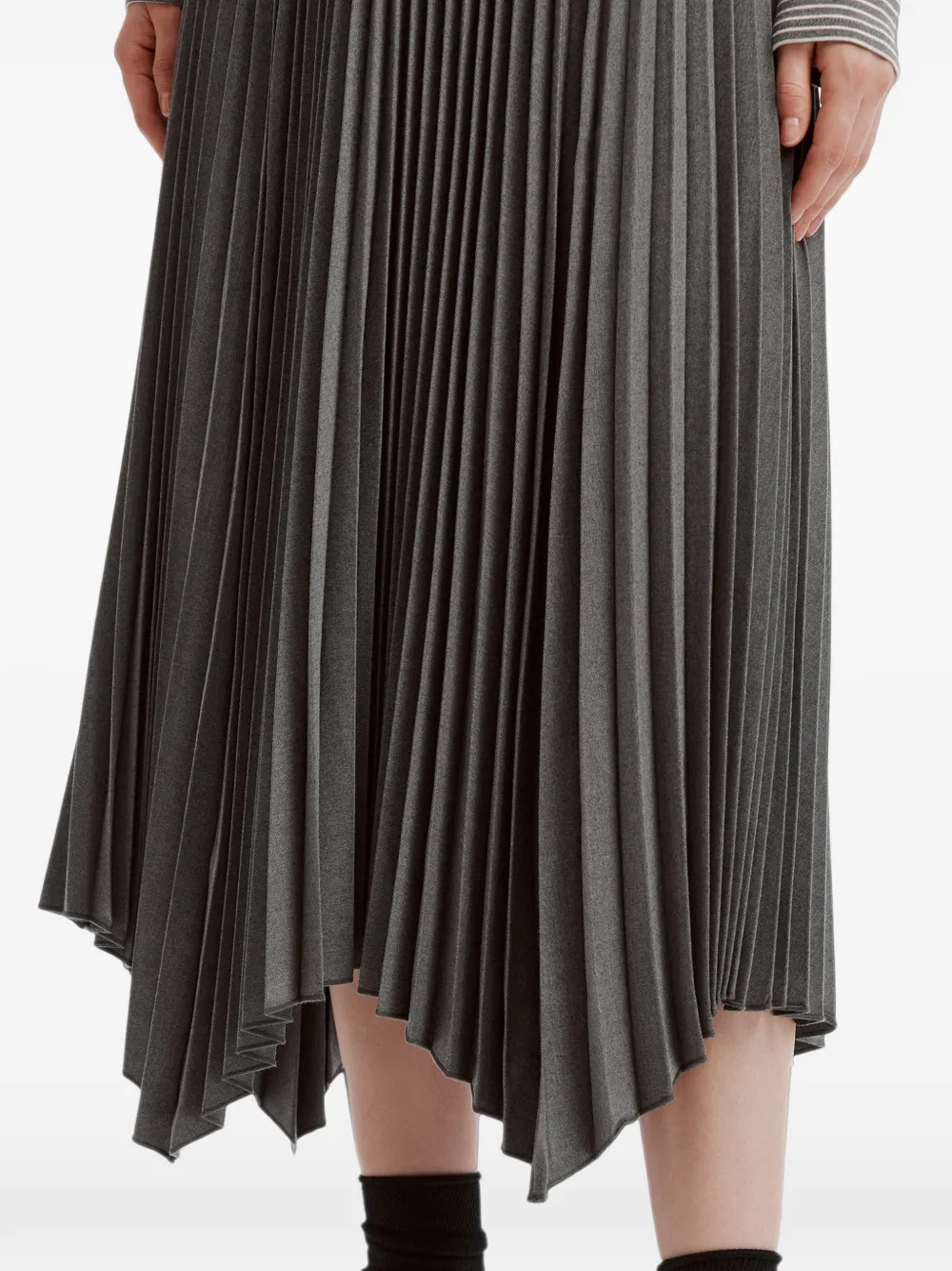 tout a coup pleated handkerchief-hem midi skirt Grijs
