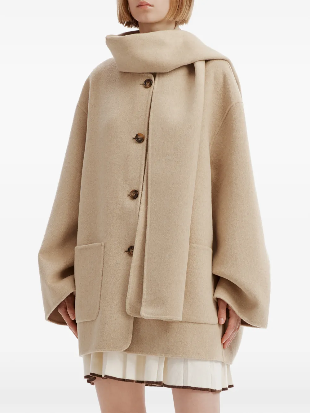 b+ab Kraagloze jas met sjaaldetail Beige