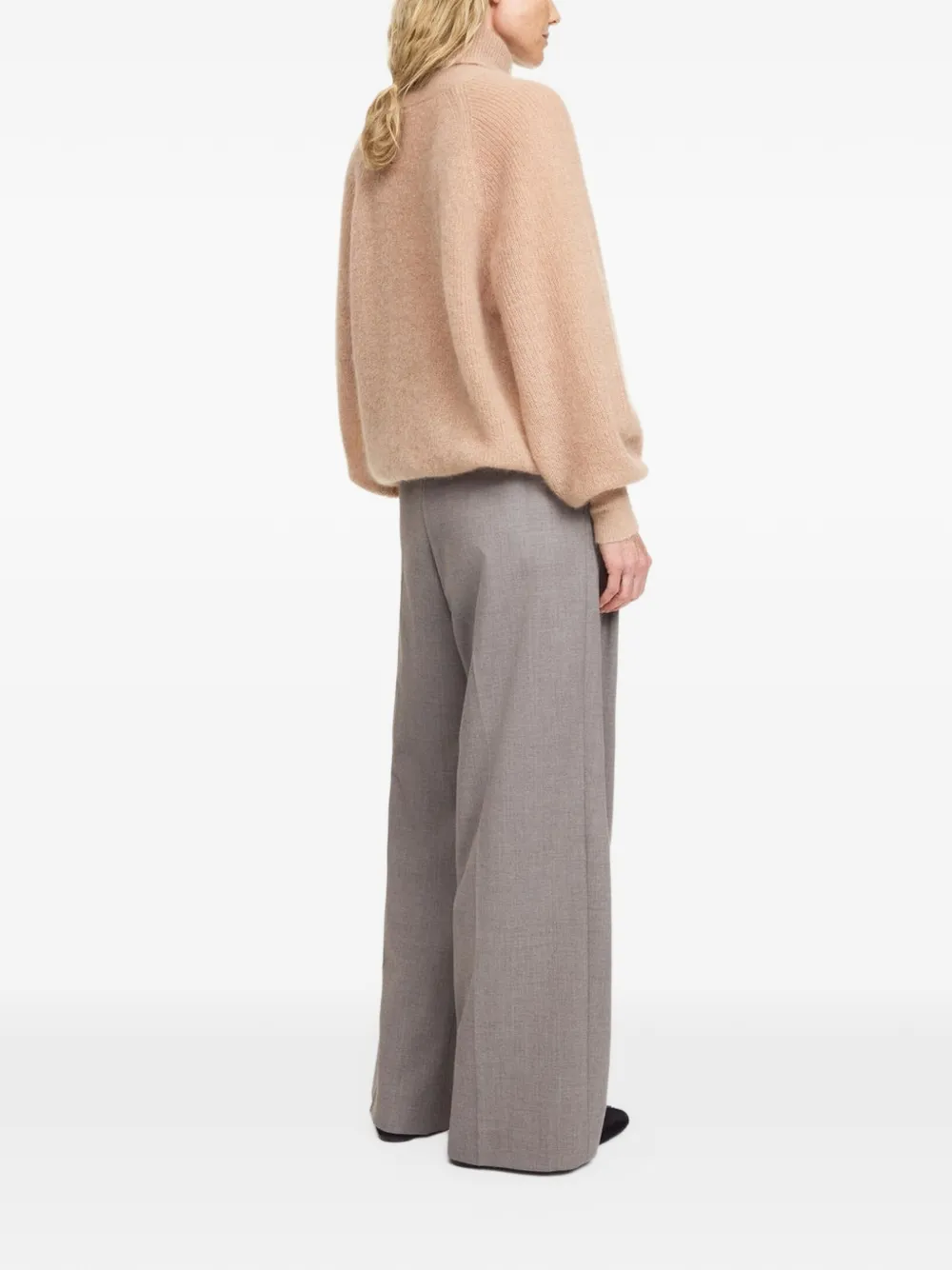 By Malene Birger Cymbaria broek met wijde pijpen en plooidetail Bruin