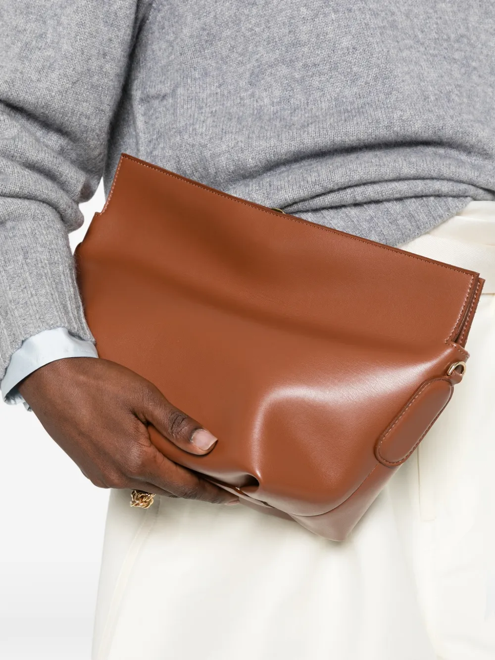 Themoirè Zoe small clutch bag Bruin