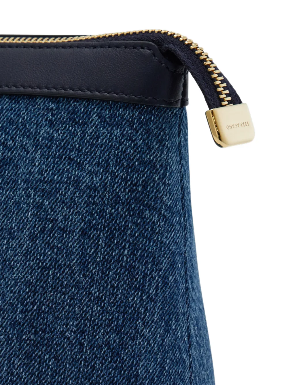 Ferragamo Denim clutch Blauw