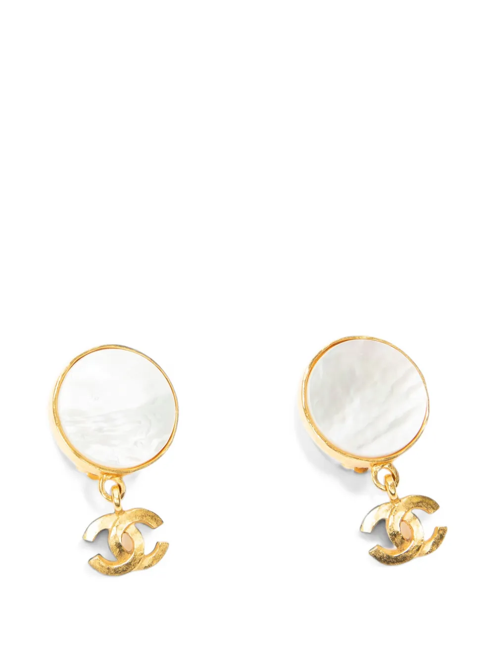 CHANEL Pre-Owned logo-plaque clip-on earrings - Gold