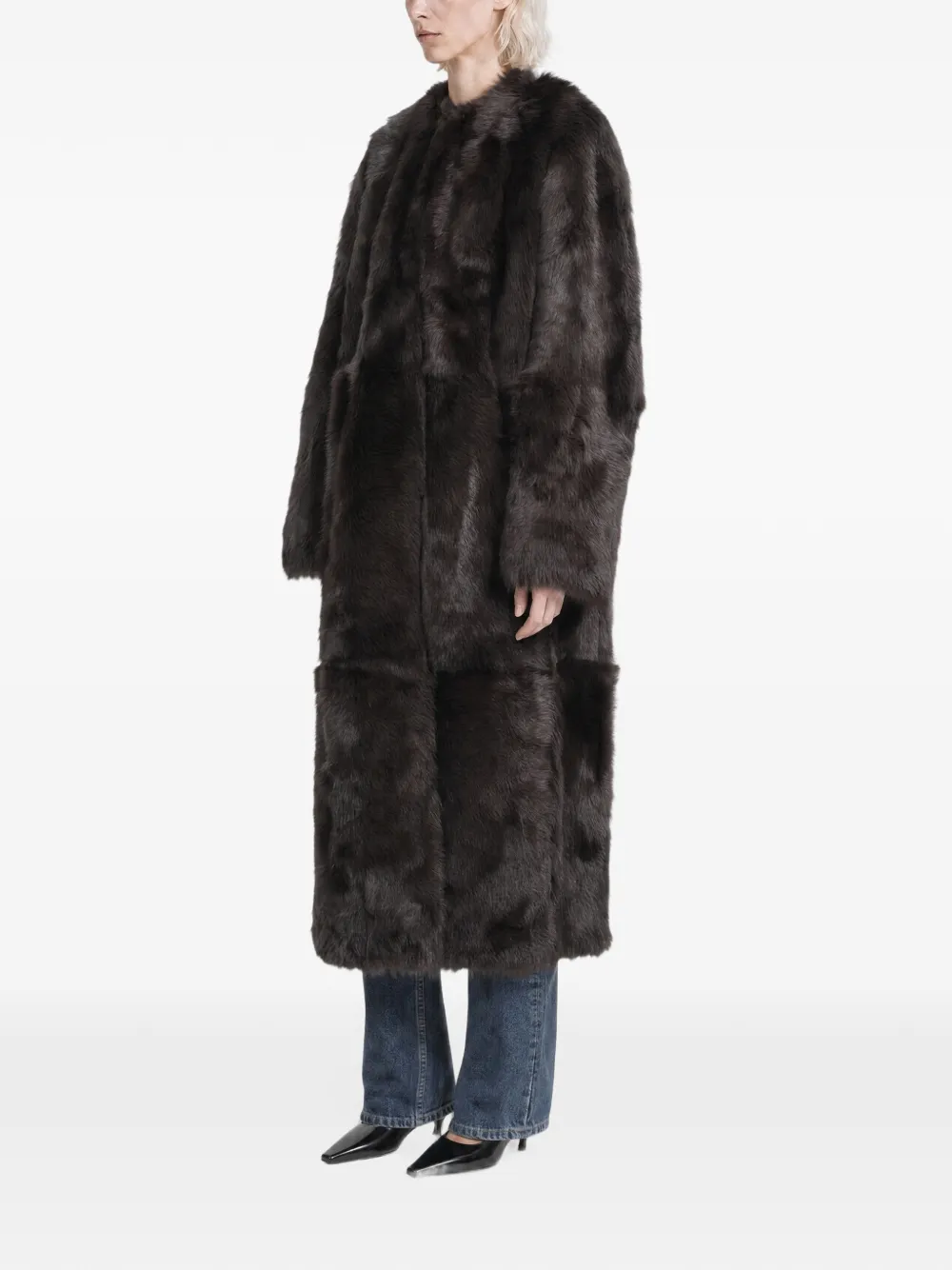 TOTEME long shearling coat Bruin