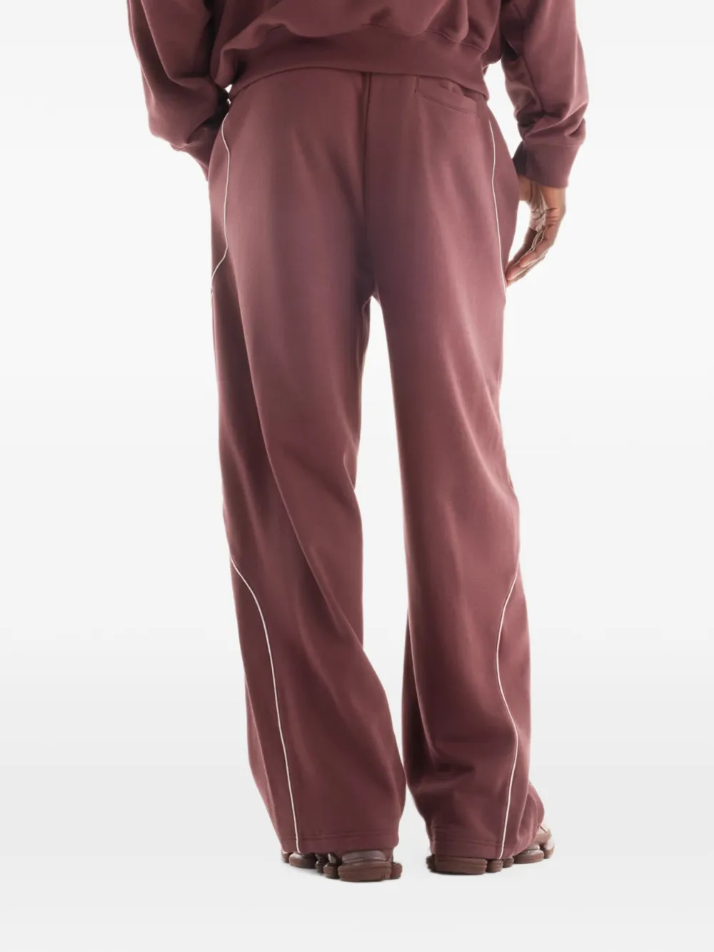 New Balance Trackside French Terry pants Rood