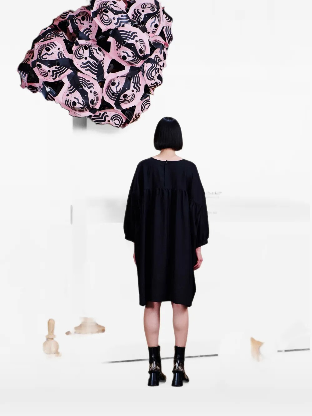 Henrik Vibskov Non Chalant oversized asymmetric dress Zwart
