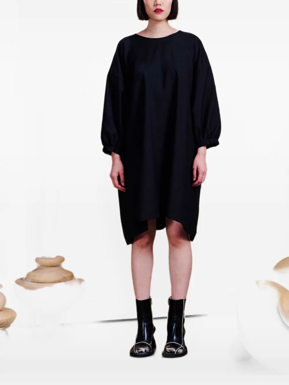 Henrik Vibskov Non Chalant oversized asymmetric dress Zwart