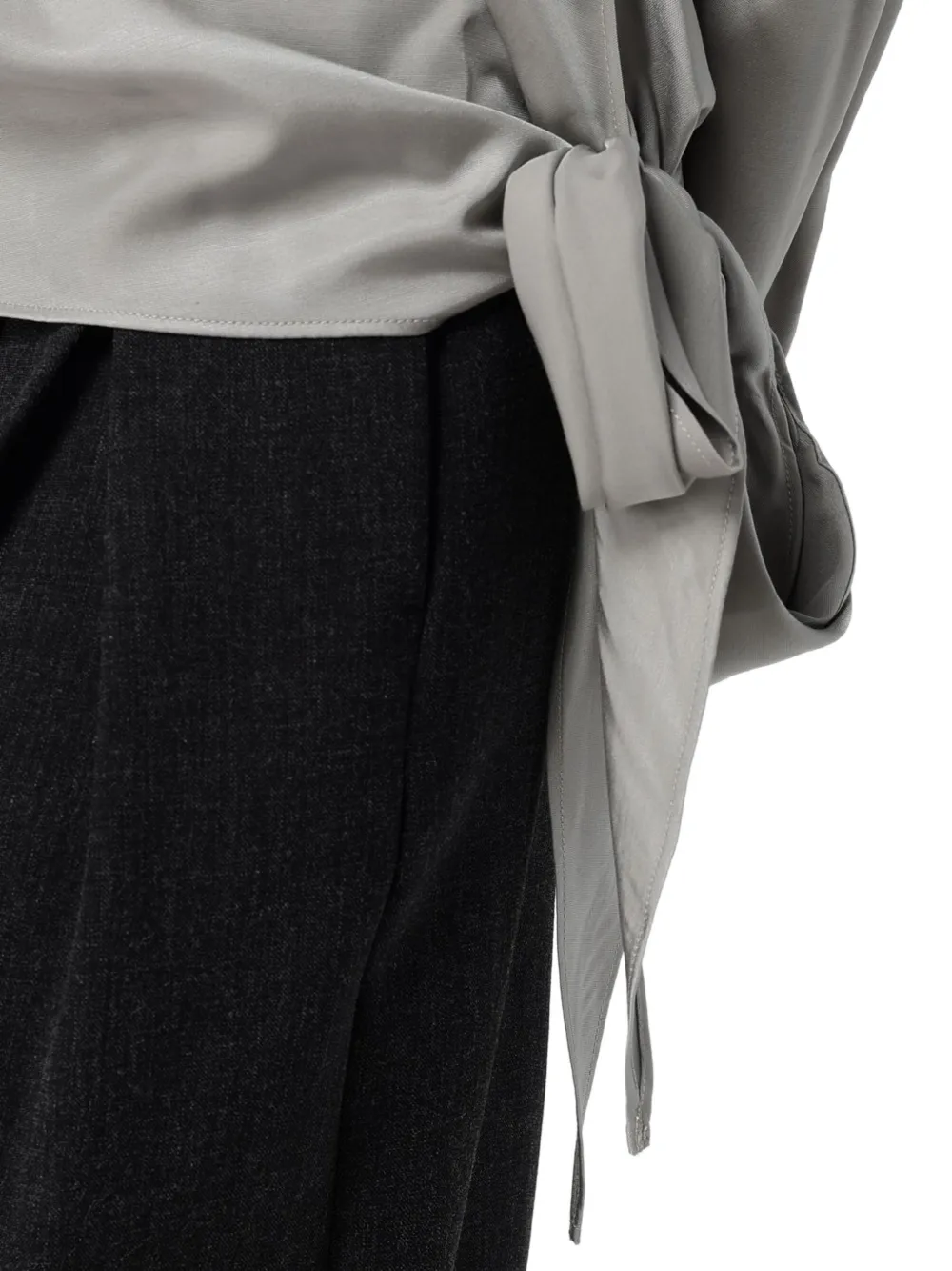 Eleh side-tie long-sleeve blouse Grijs
