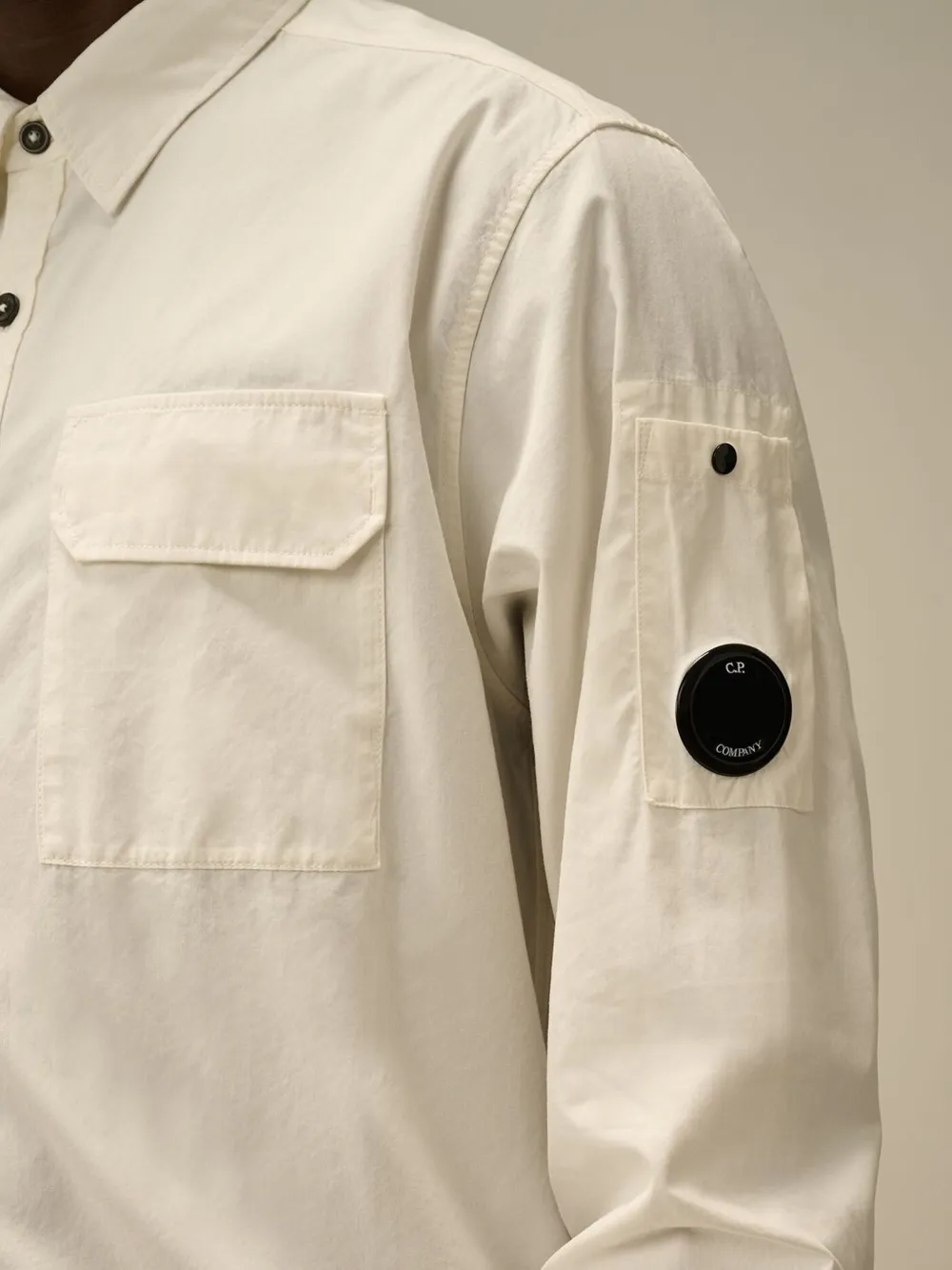 C.P. Company lens-detail chest-pocket shirt Beige