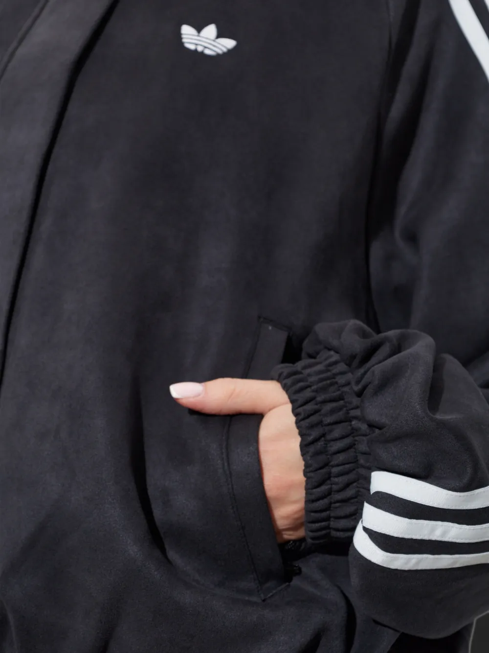 adidas Adilenium Season 6 faux suede track top Zwart