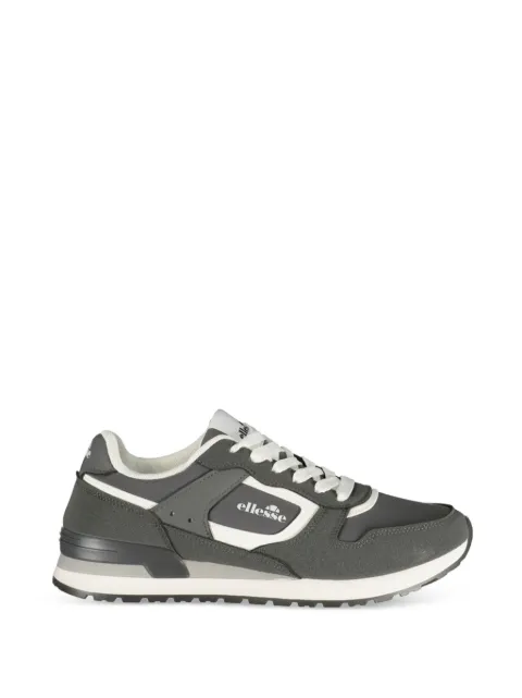 Ellesse tenis con paneles y logo estampado