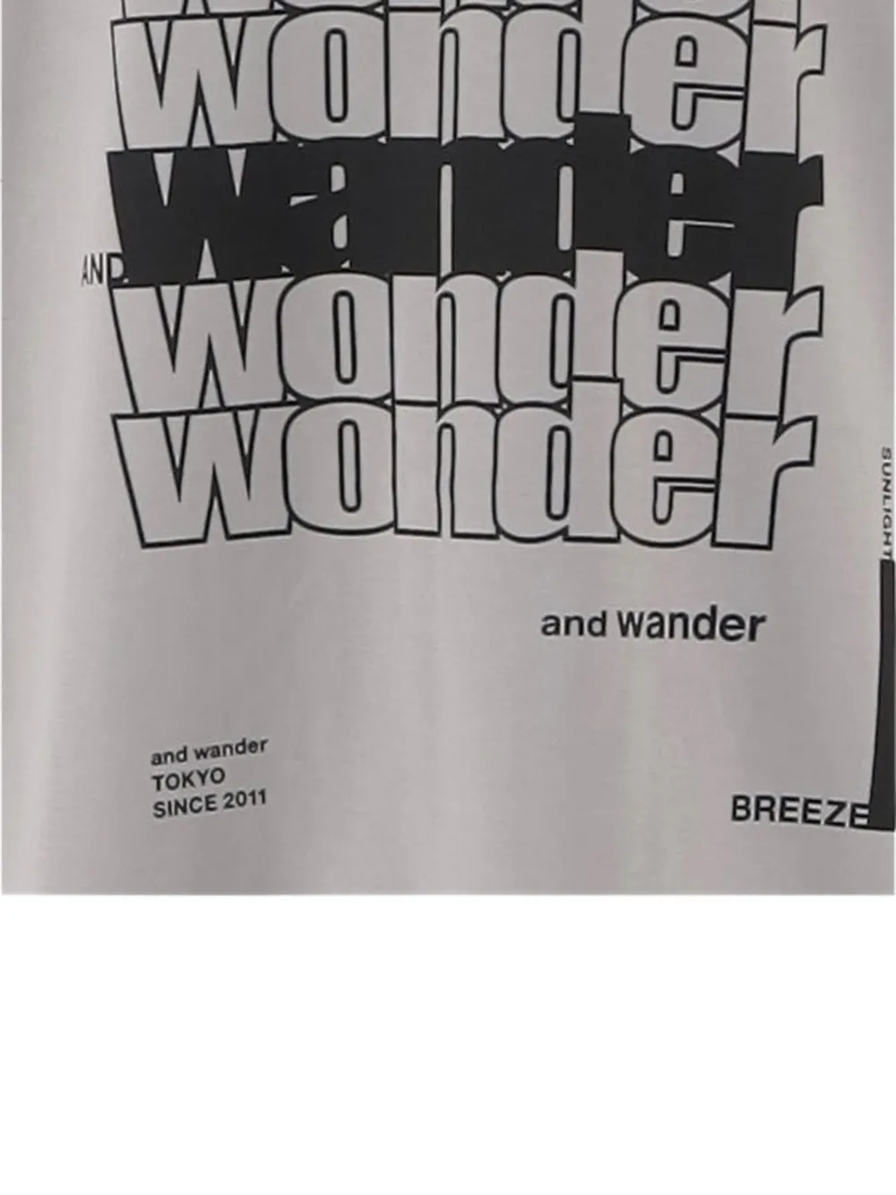 and Wander logo-print T-shirt Grijs