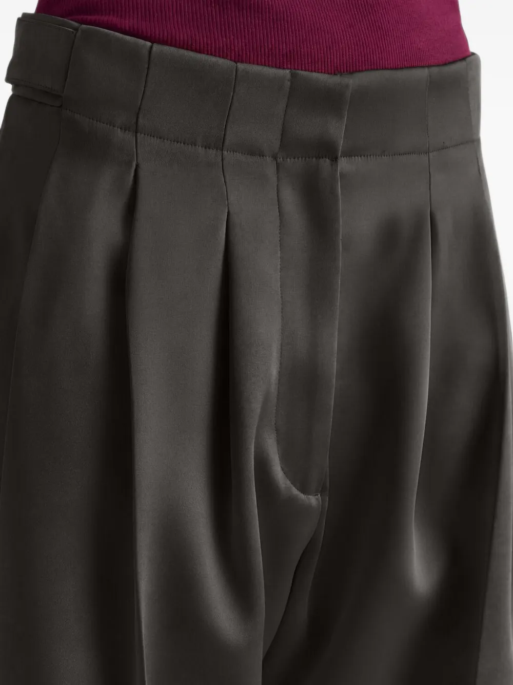 IRO Alabama pleated satin trousers Groen