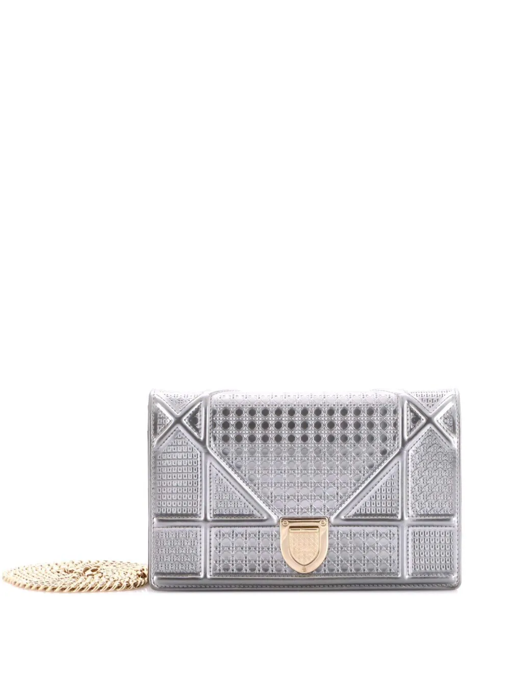 Christian Dior Pre-Owned Clutch Diorama in pelle di vitello trapuntata con motivo Cannage e catena - Effetto metallizzato