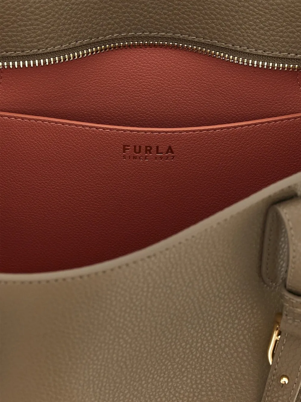 Furla Ava tote L Grijs