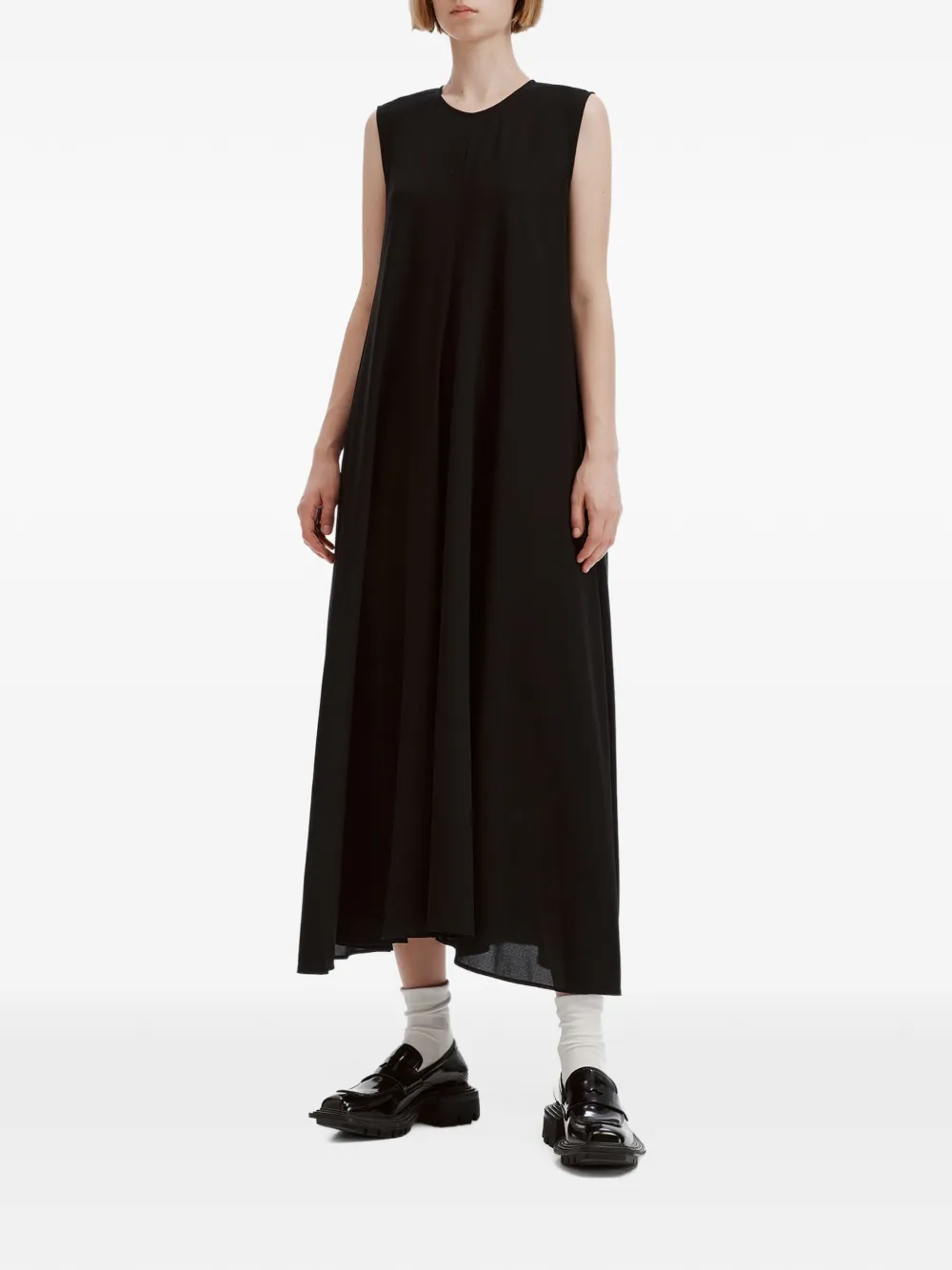 Enföld sleeveless flared maxi dress Zwart