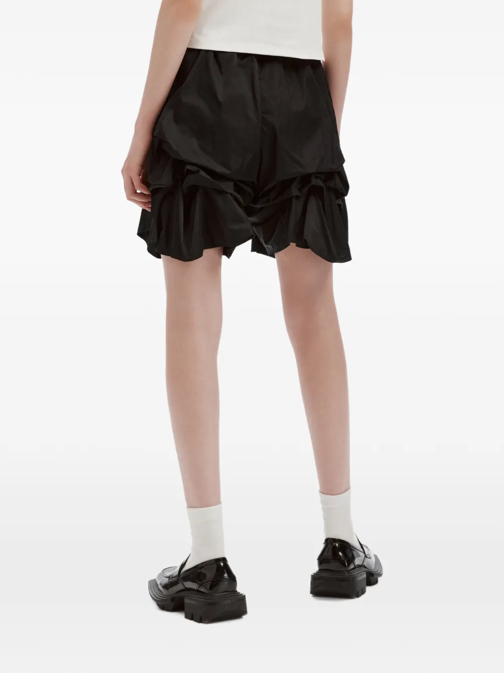 Enföld ruffled layered shorts Zwart