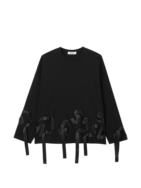 Enföld langærmet T-shirt med båndudsmykning