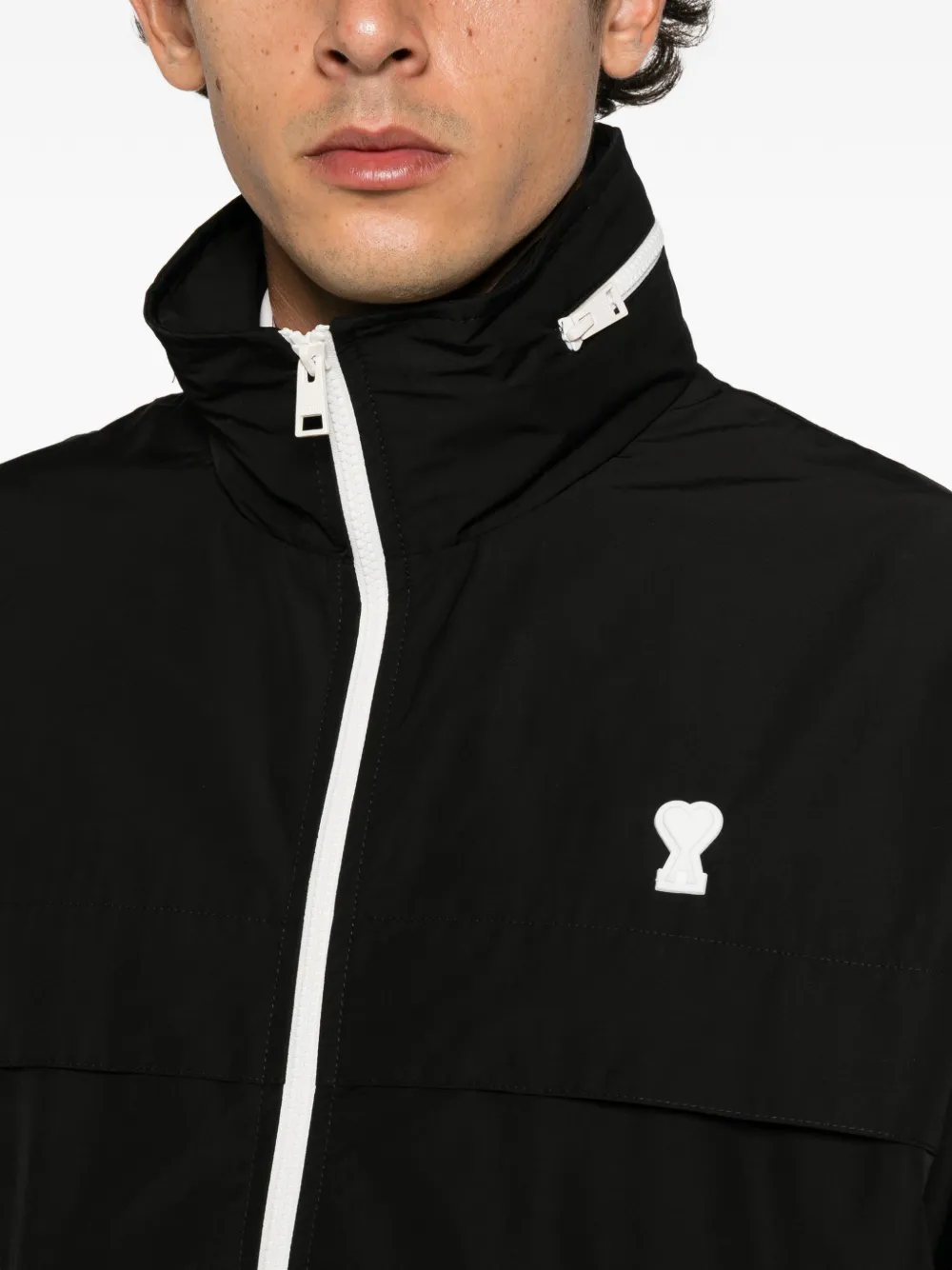 AMI Paris Ami de Coeur logo-patch jacket Zwart