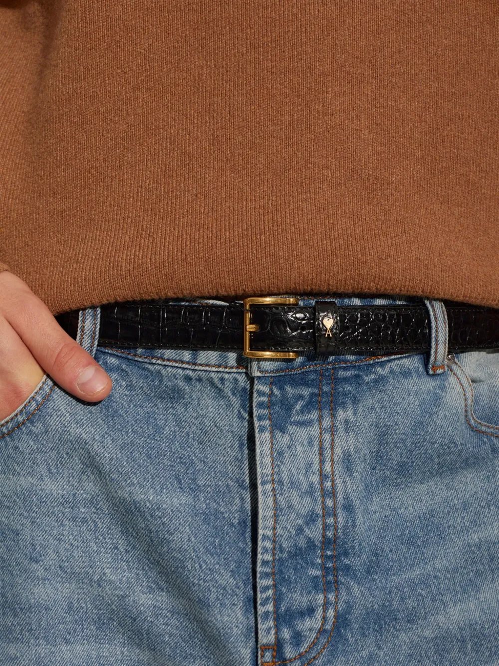 AMI Paris croc-effect leather belt Zwart