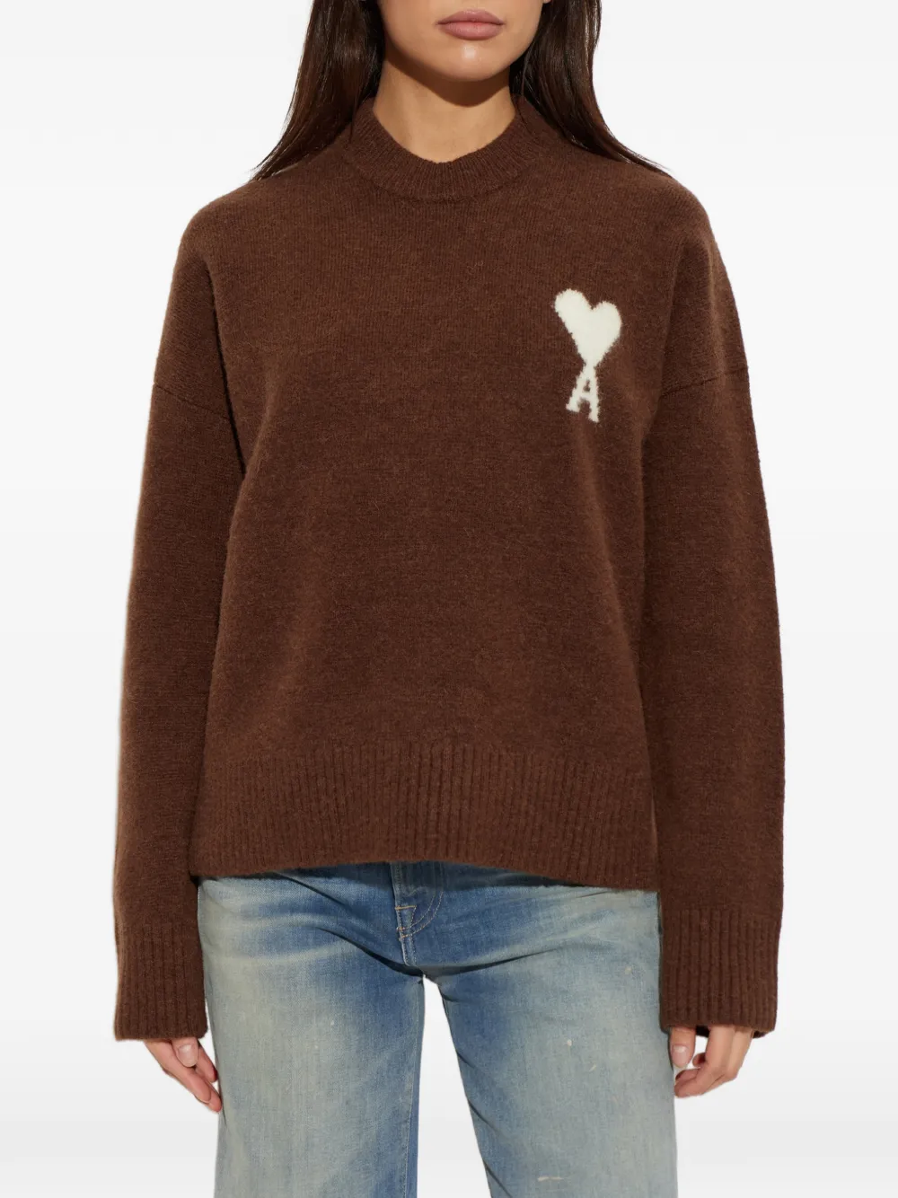 AMI Paris brown crewneck alpaca sweater with Ami de Coeur Bruin