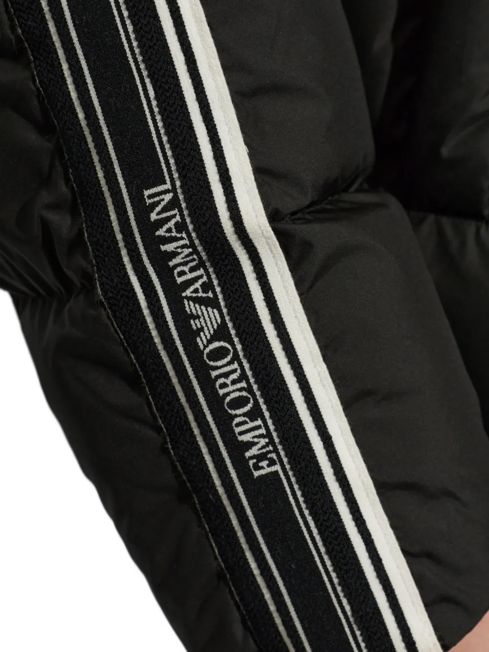 Emporio Armani quilted down jacket with hood and stripes on sleeves Zwart