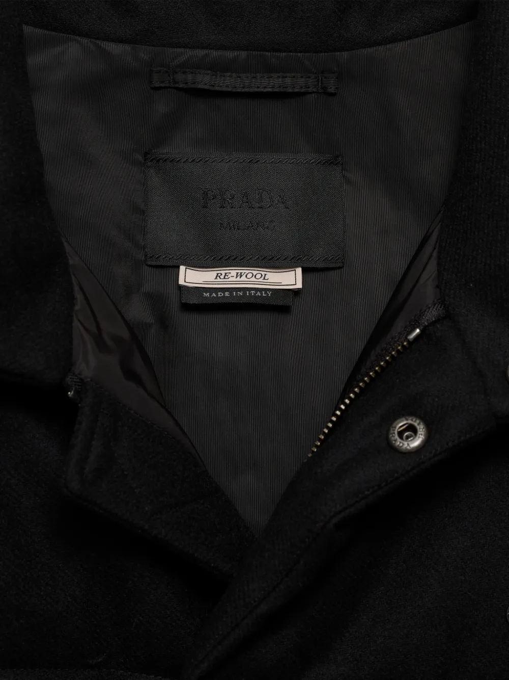 Prada medium-weight Re-Wool down jacket Zwart