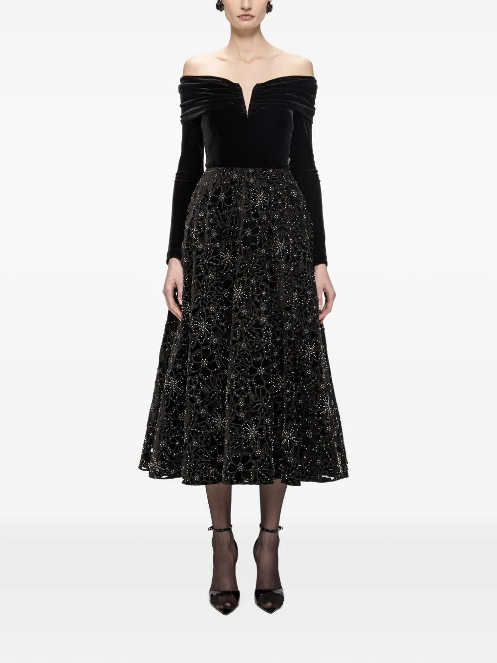 NISSA embroidered velvet midi dress - Schwarz