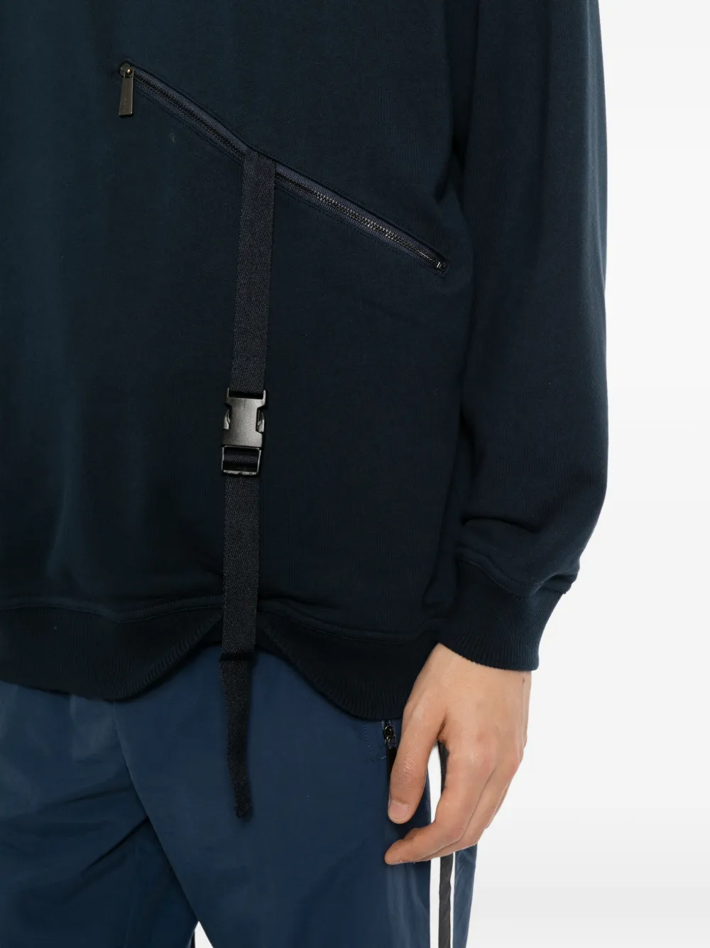 Ports V Sweater met gesp-detail Blauw