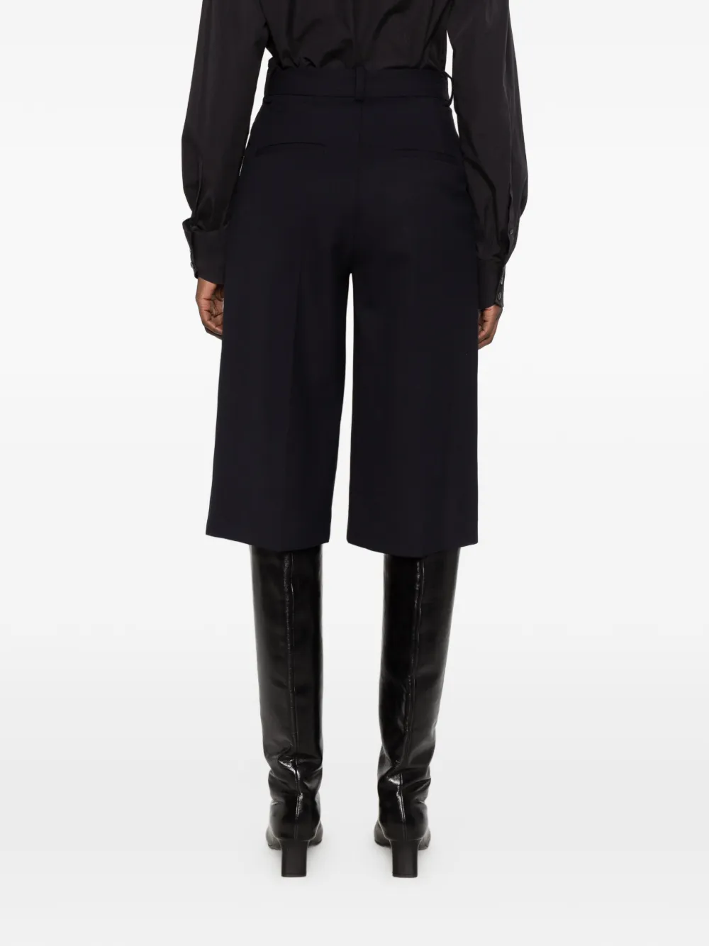 The Frankie Shop Gio pleated knee-length shorts Blauw