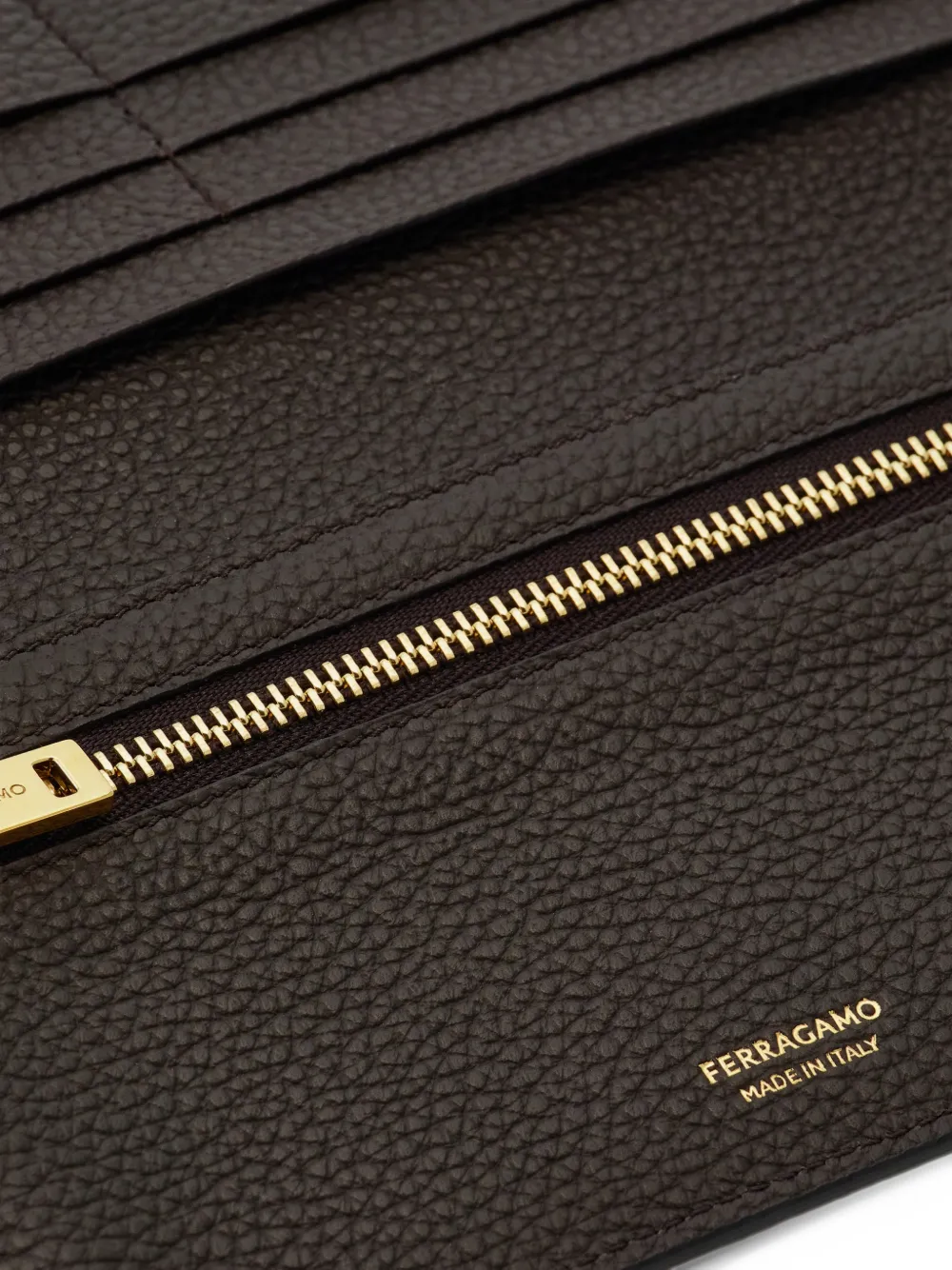 Ferragamo Gancini breast pocket wallet Zwart