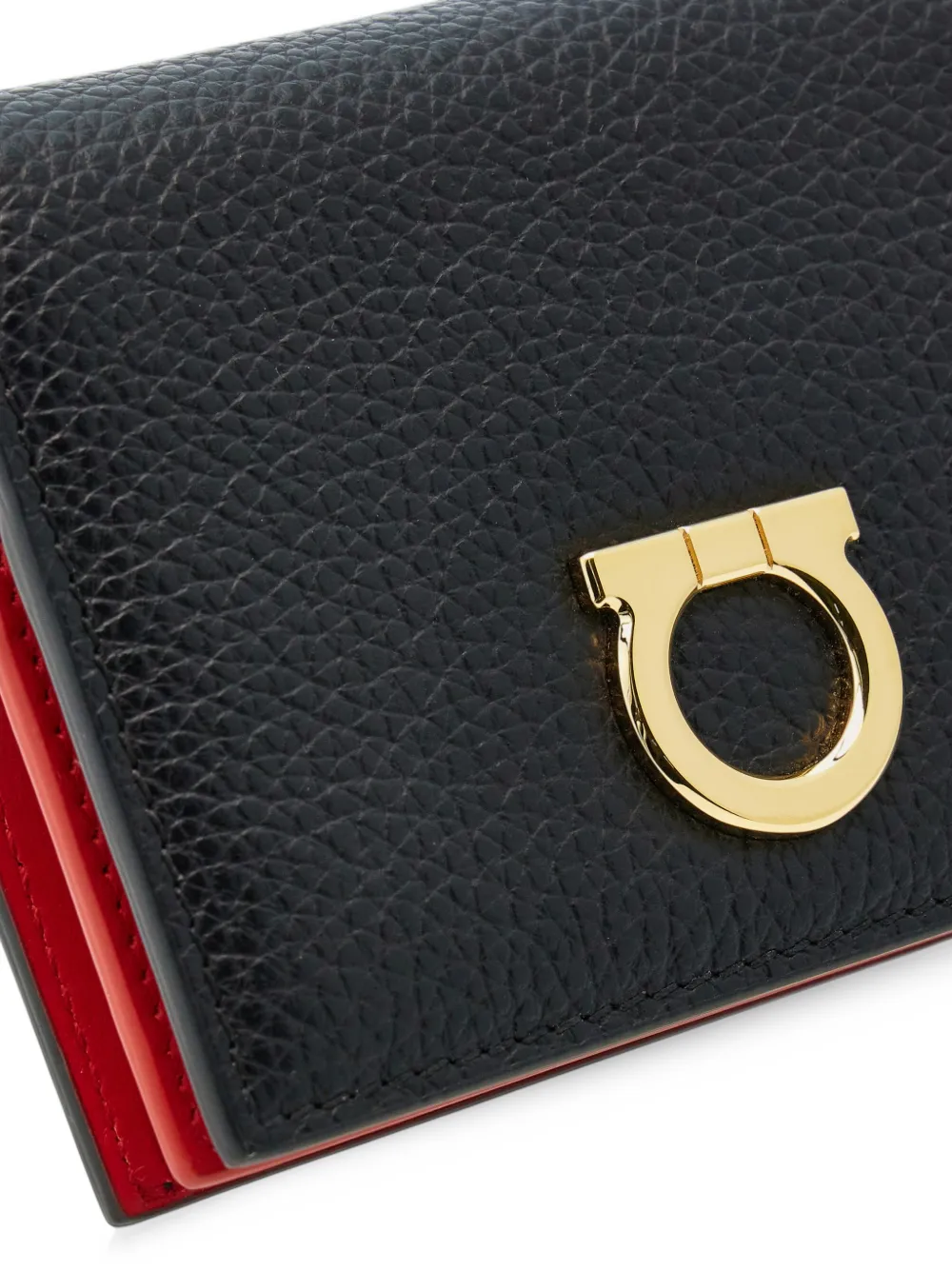Ferragamo Gancini compact wallet Zwart