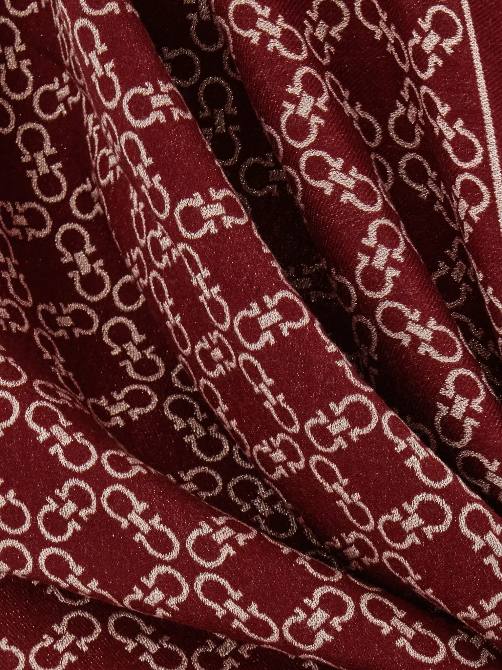 Ferragamo Gancini jacquard stole with lurex Rood