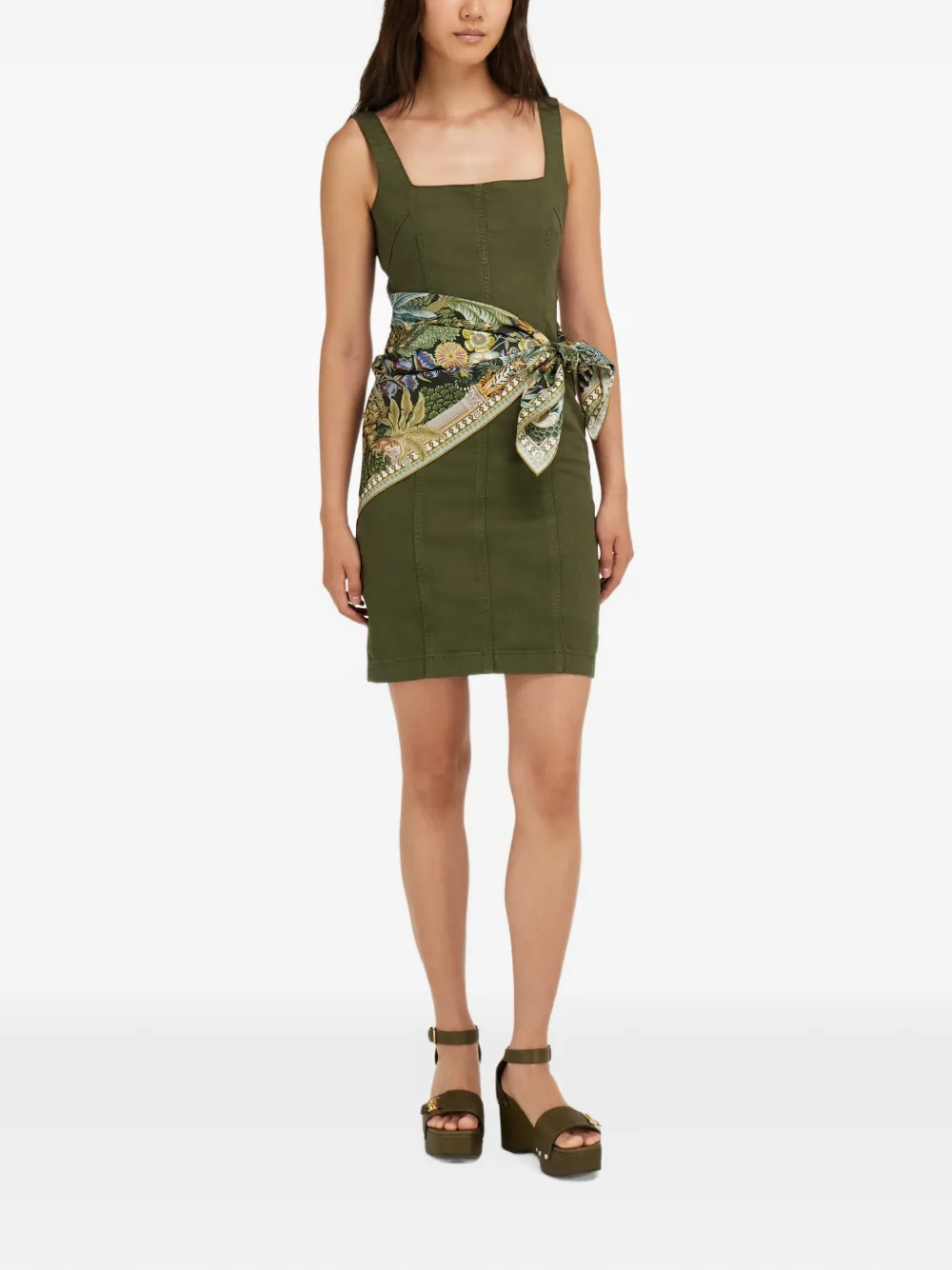 Ferragamo Garden print silk scarf Groen
