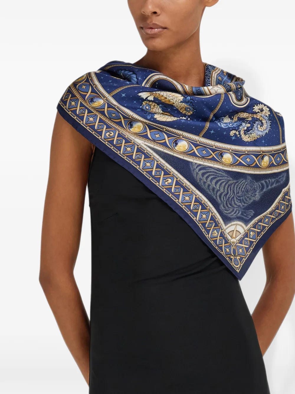 Ferragamo Horoscope print silk scarf Blauw