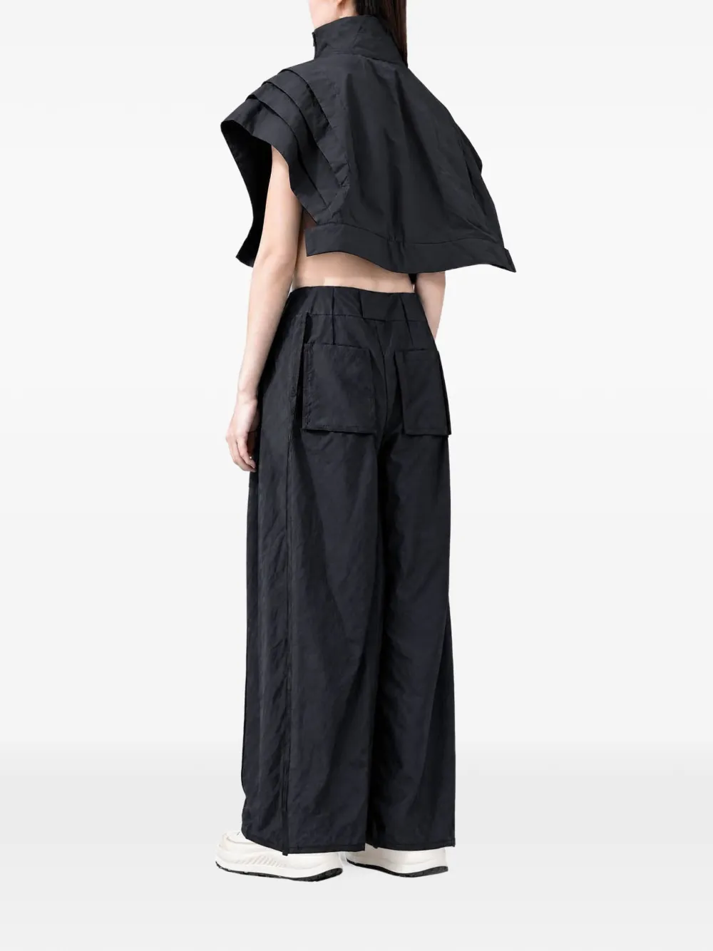 STARSICA MODULAR extended-shoulder panelled vest Zwart