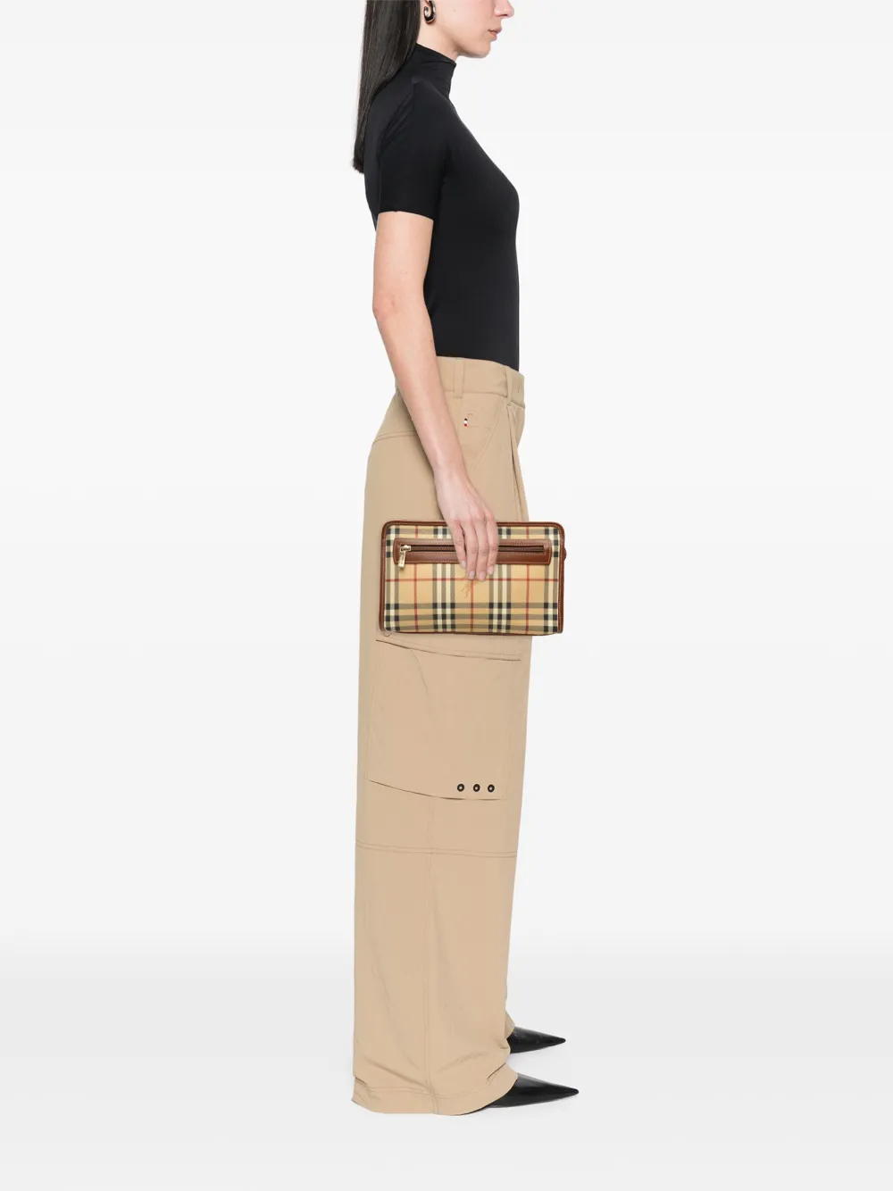 Burberry Pre-Owned 2018-2023 Haymarket Check Coated Canvas clutch bag - Neutrals
