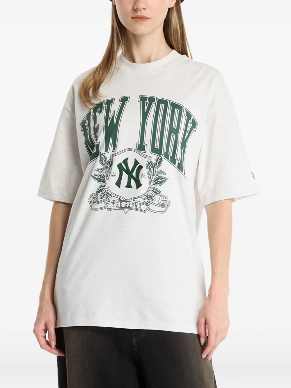 NEW ERA CAP oversized T-shirt Beige