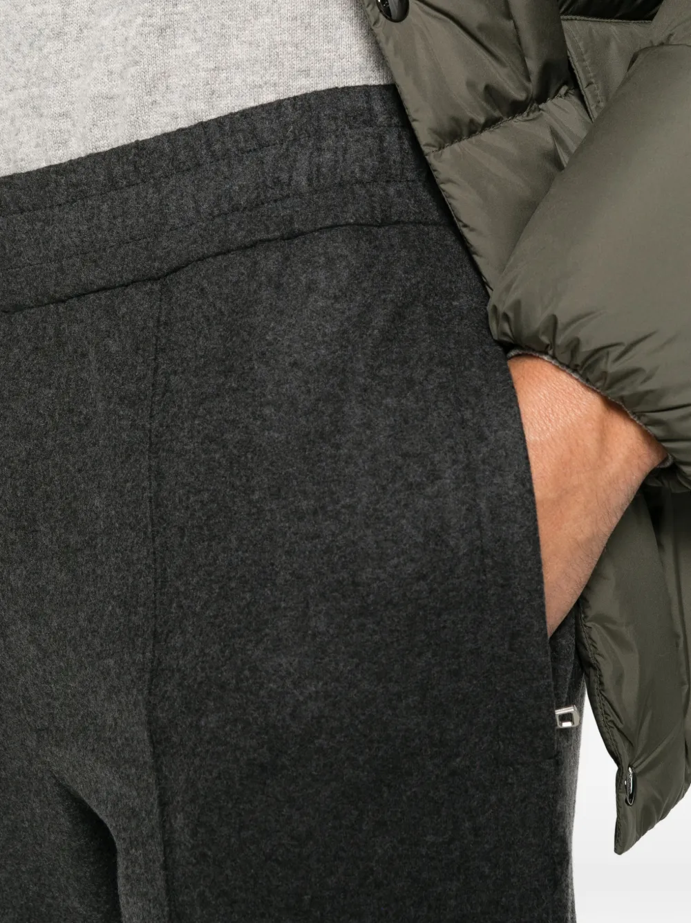 Moncler elasticated-waistband trousers Grijs