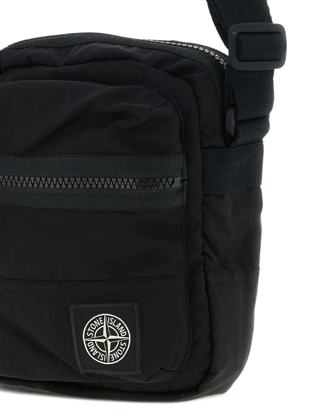 Stone Island logo-patch messenger bag Zwart