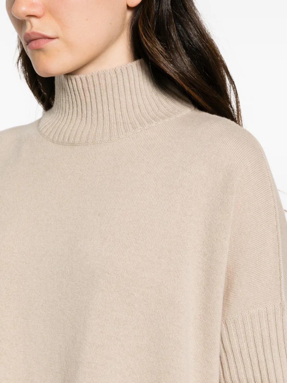 Antonelli Geribbelde coltrui Beige