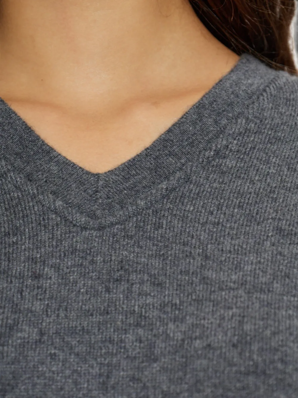 Lisa Yang Cyrilla V-neck cashmere sweater Grijs