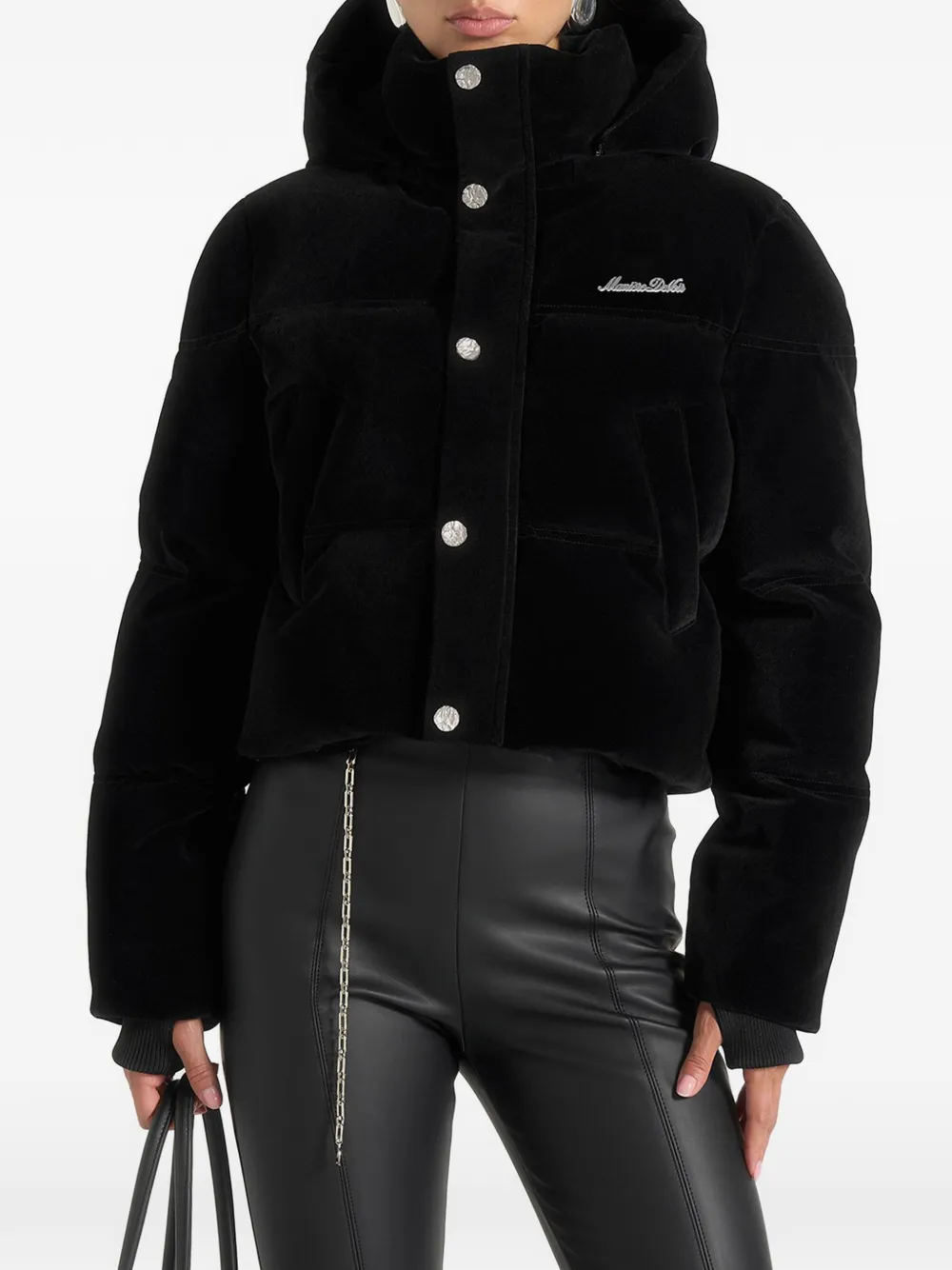 Manière De Voir Maeva in black velvet signature cropped puffer jacket - Schwarz