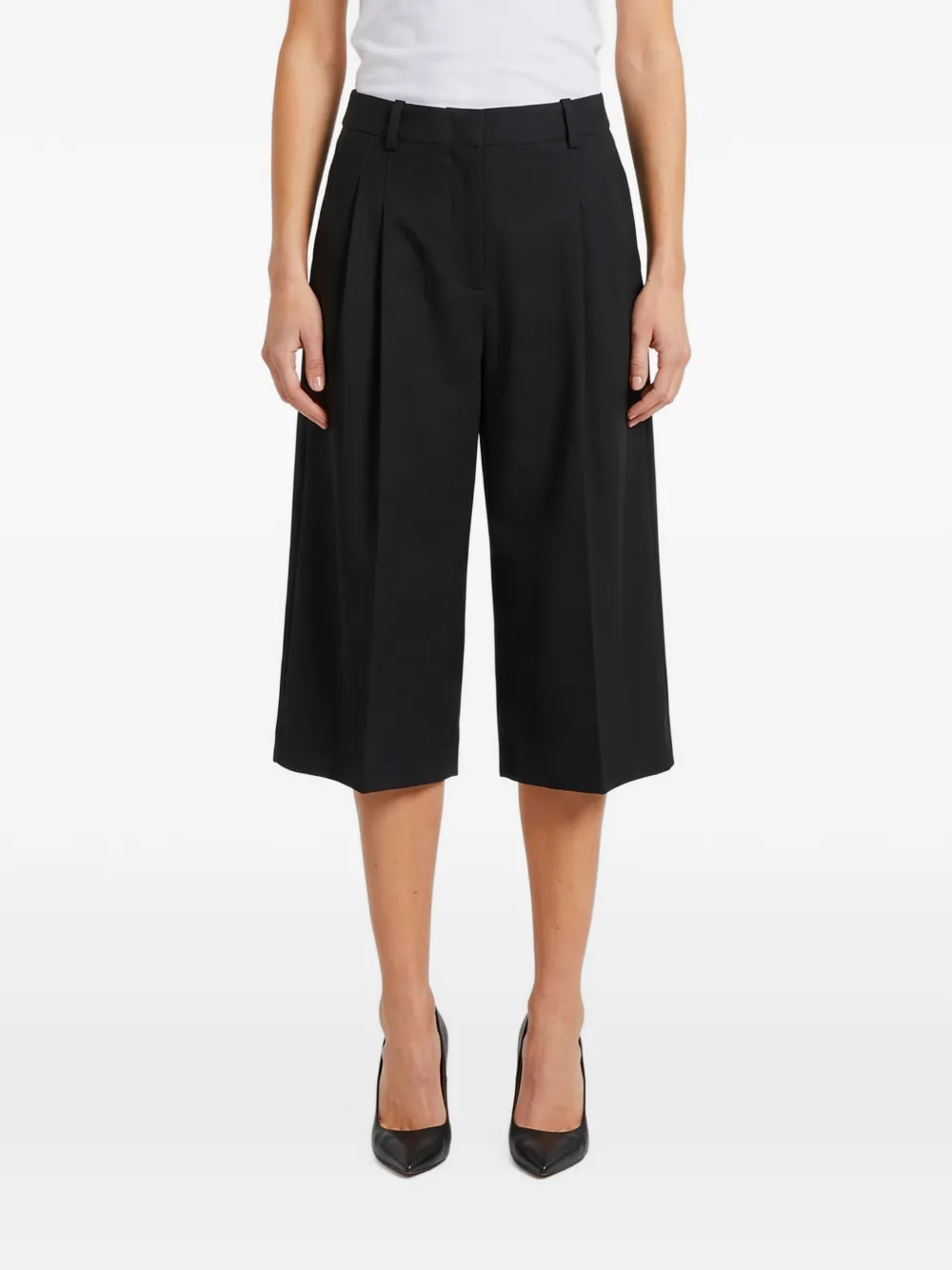 The Frankie Shop Gio pleated bermuda shorts - Schwarz