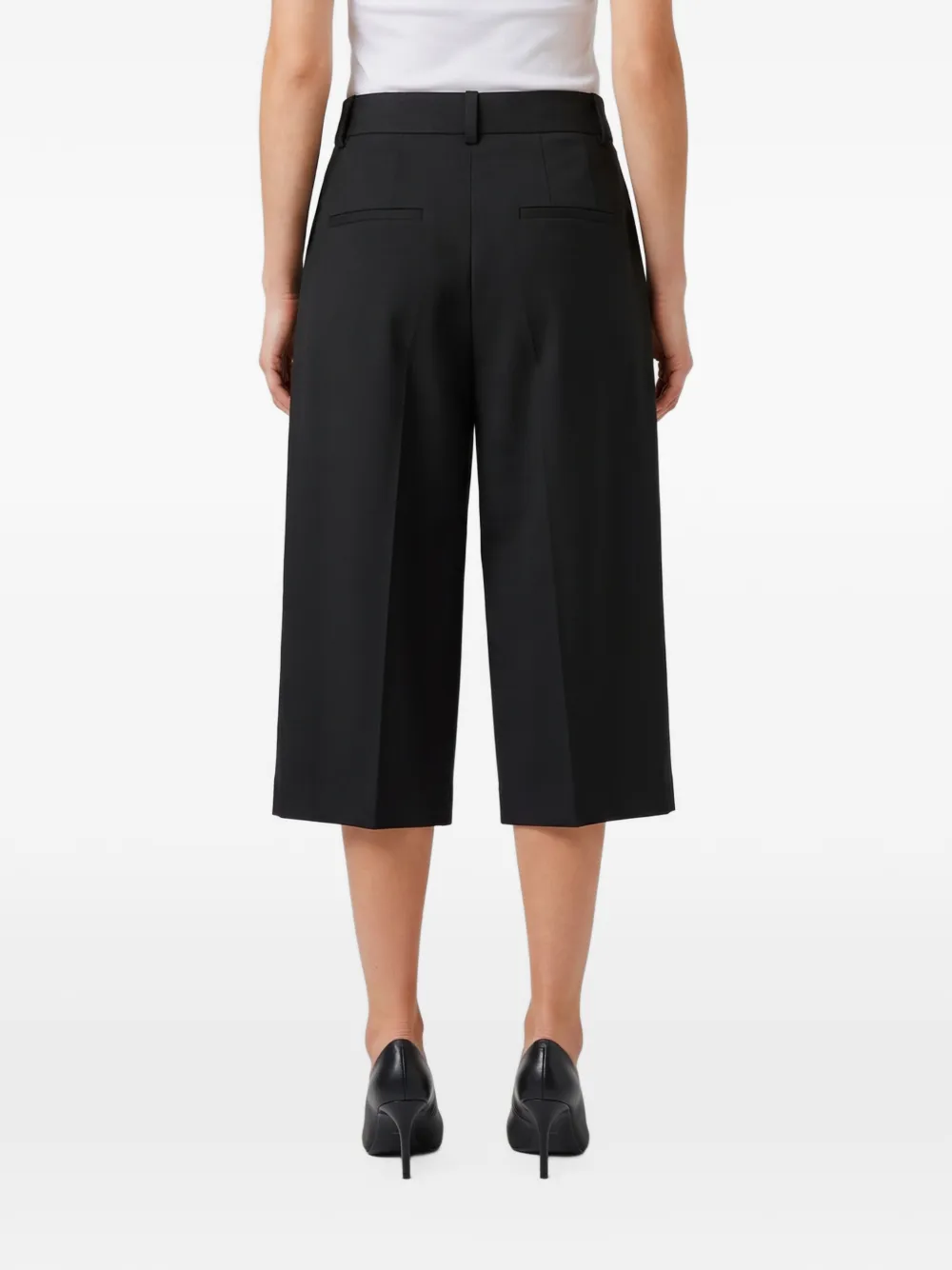 The Frankie Shop Gio pleated bermuda shorts Zwart