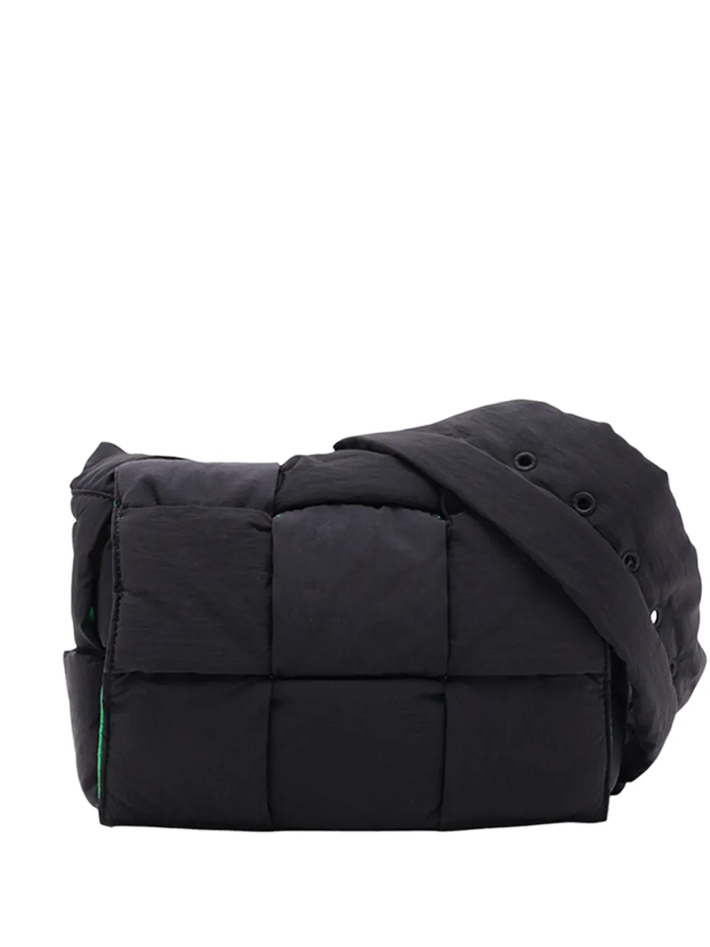 Bottega Veneta Pre-Owned 2012-2026 Candy Nylon Intrecciato Padded Tech Cassette crossbody bag - Schwarz