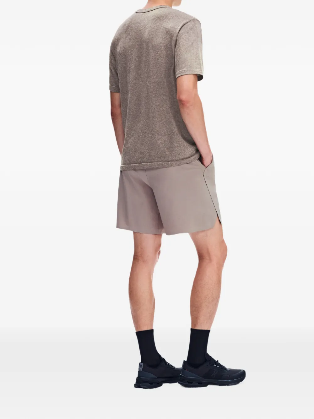 On Train Shorts 7" Beige