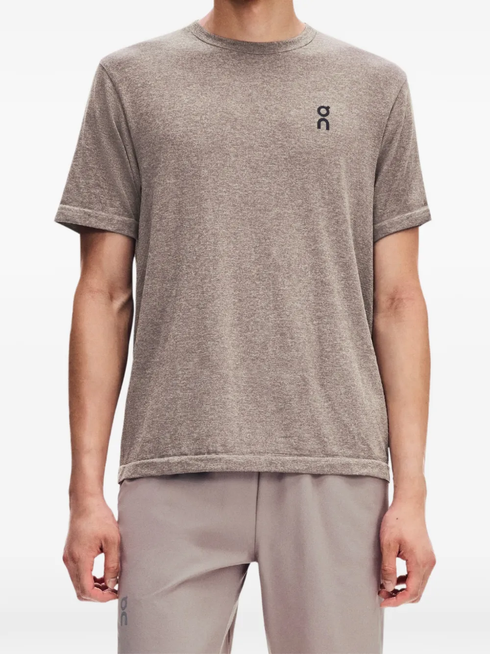 On Train Shorts 7" Beige